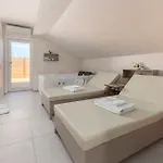Πανσιόν S Center 3*