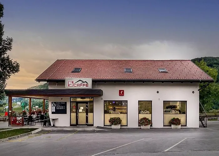 S Center 3* Slovenske Konjice